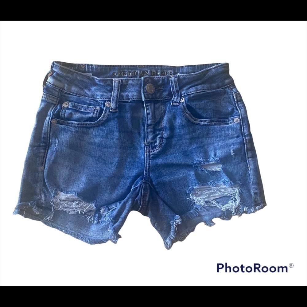 AMERICAN EAGLE OUTFITTERS-DENIM SHORTS